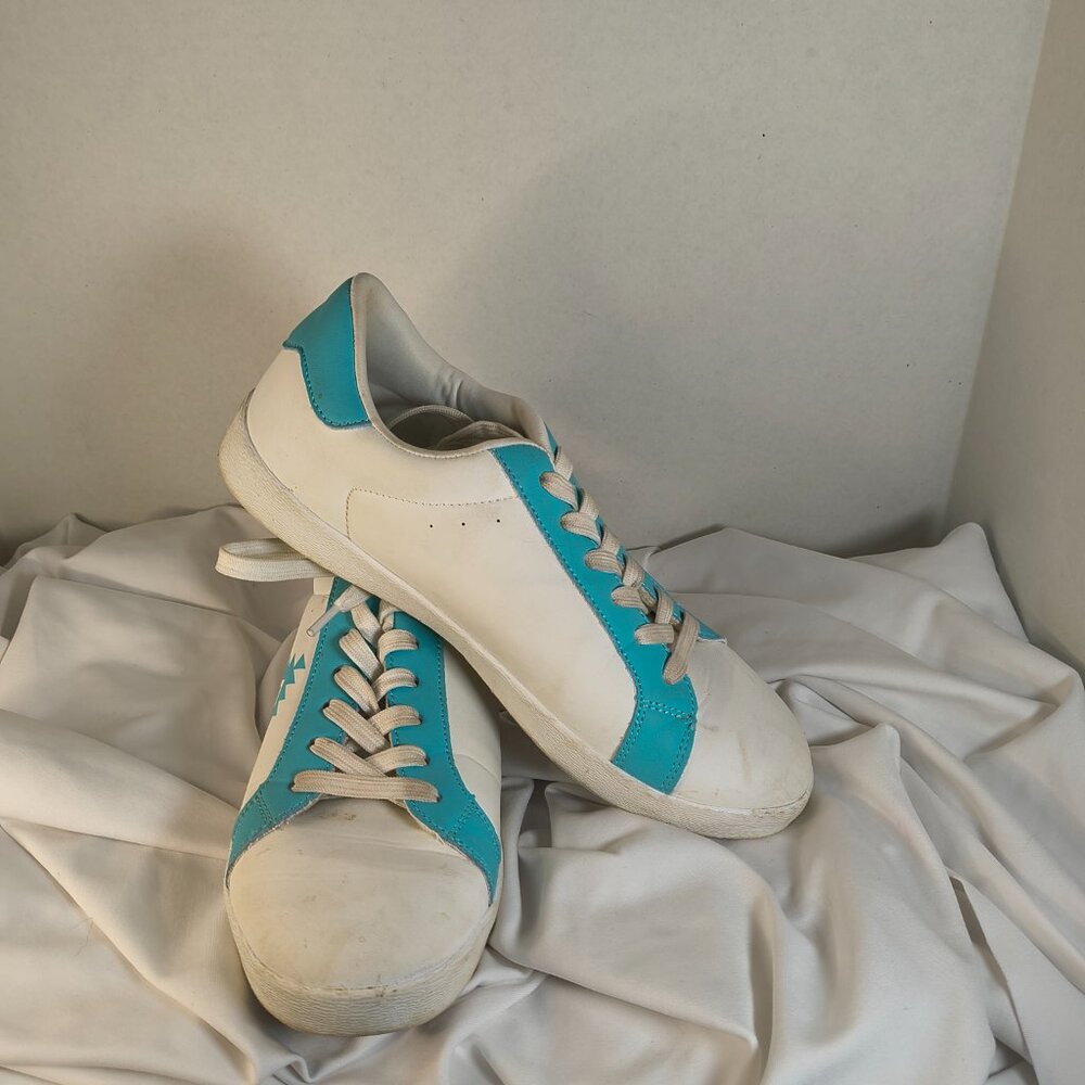 Aztec Womens Shoes Size 8 laceup